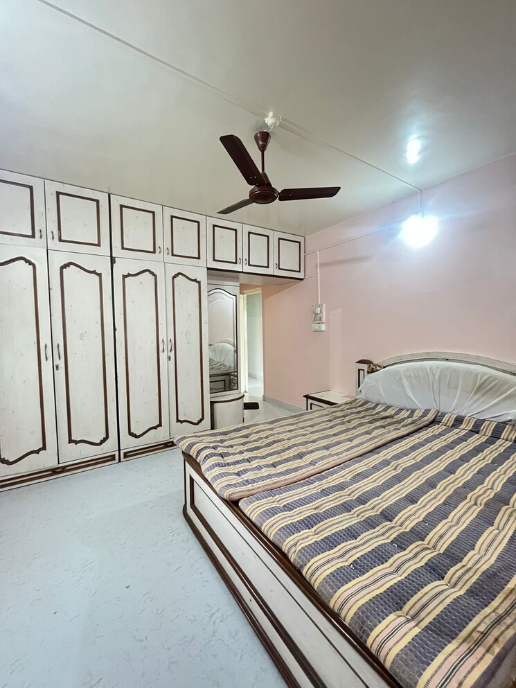 Bedroom, borate-jijai-nagari 2 Bedroom 800 Sq.Ft. Apartment In Kothrud Pune 9736620