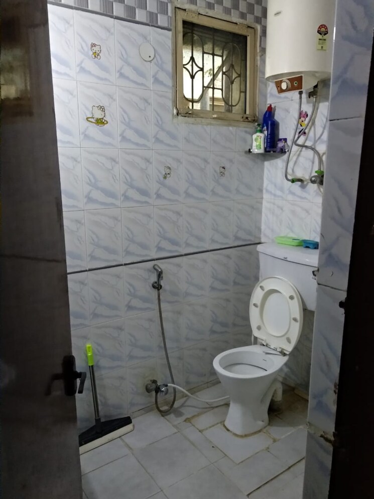 Master Bedroom, windsor-and-nova-society 2 Bedroom 750 Sq.Ft. Apartment In Ahinsa Khand 2 Ghaziabad 9736633