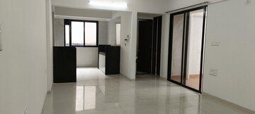 2 BHK Apartment For Rent in Manisha Apartment Law College Road, Law College Road