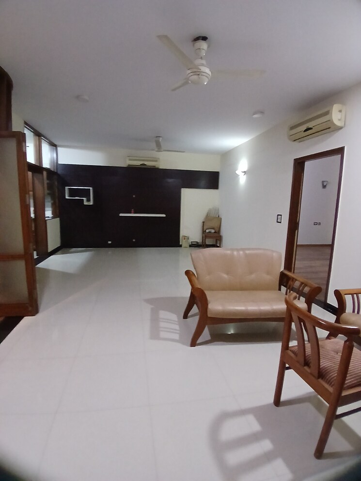 Cover Image, auram-floor 2 Bedroom 1800 Sq.Ft. Builder Floor In South City 2 Gurgaon 9736657