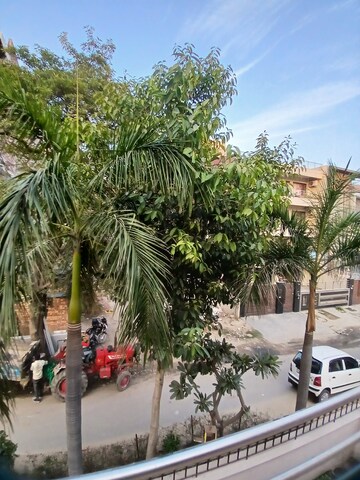 2 BHK Builder Floor – Exterior View View at Auram Floor, South City 2 - for Rent