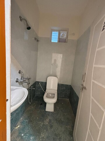 Bathroom in 1 BHK Apartment at Kondapur – for Rent