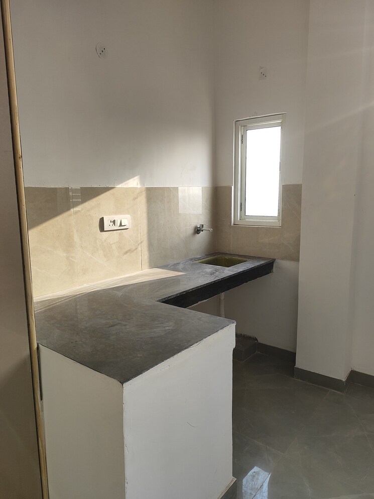 Kitchen, sector 44 Studio 410 Sq.Ft. Builder Floor In Sector 44 Noida 9736779