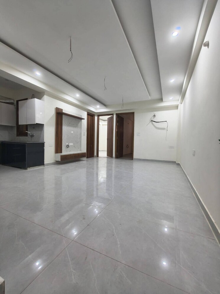 Cover Image, sector 14 3 Bedroom 1500 Sq.Ft. Builder Floor In Sector 14 Gurgaon 9736790