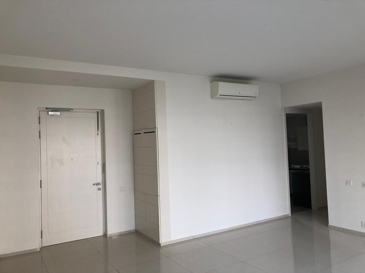 Room, ireo-skyon 3 Bedroom 2045 Sq.Ft. Apartment In Sector 60 Gurgaon 9736849