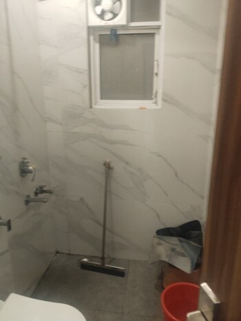 1 RK Builder Floor for Rent in Moti Nagar, Delhi