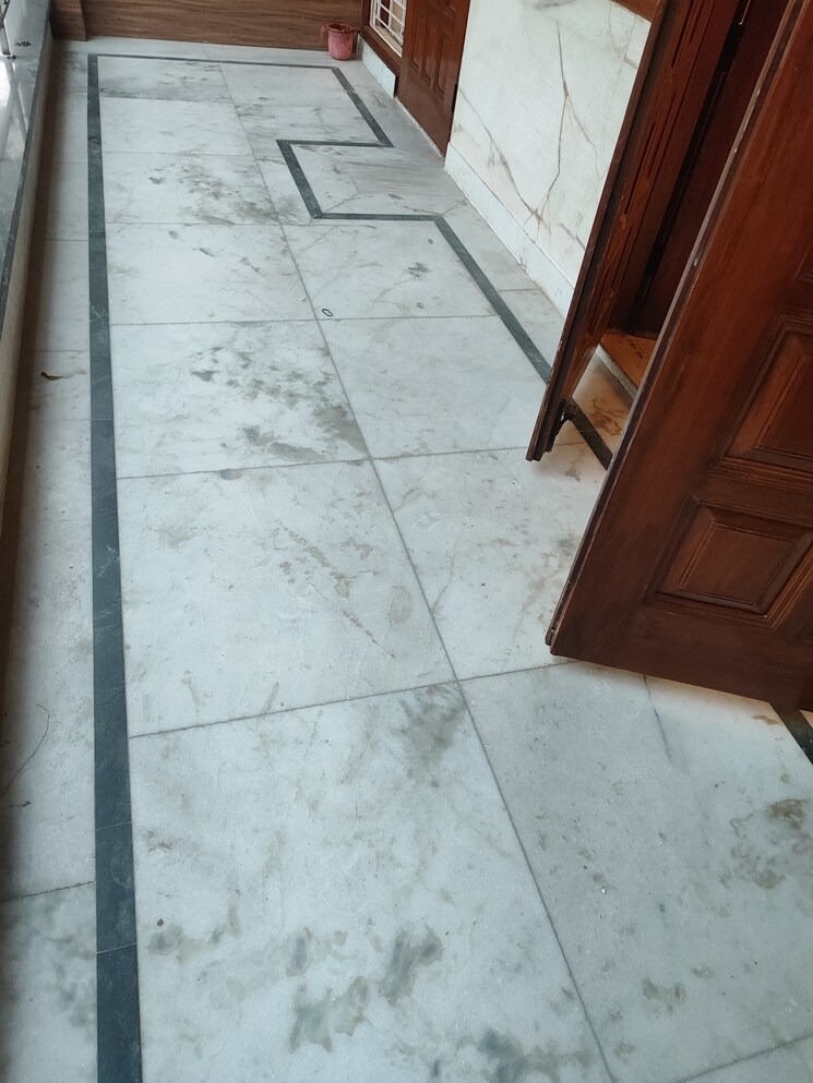 Balcony, rwa-apartments-sector-26 3 Bedroom 1650 Sq.Ft. Villa In Sector 26 Noida 9736907