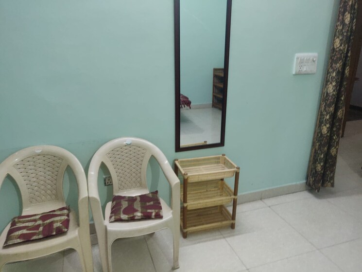 undefined, gomti nagar 2 Bedroom 1100 Sq.Ft. Builder Floor In Gomti Nagar Lucknow 9736922