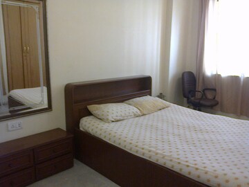 Bedroom in 2 BHK Apartment at Hiranandani Gardens Eternia, Powai – for Rent