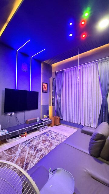 Bedroom in 4 BHK Villa at Embassy Grove, Kodihalli – for Rent