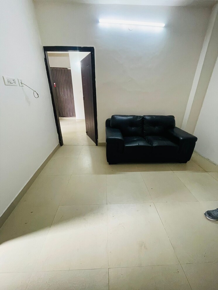 Cover Image, dharam colony 2 Bedroom 1150 Sq.Ft. Builder Floor In Dharam Colony Gurgaon 9737075