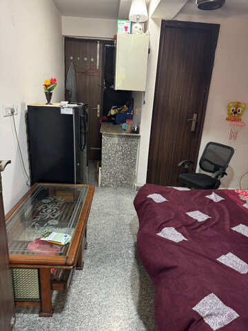 Living Room in 1 RK Builder Floor at Palam Vihar – for Rent