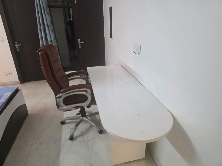 Master Bedroom, greater kailash i 3 Bedroom 208 Sq.Yd. Builder Floor In Greater Kailash I Delhi 9737174