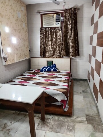 Bedroom in 2 BHK Builder Floor at Dhakoli – for Rent