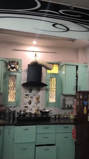 Living Room in 3 BHK Builder Floor at Rohini Sector 25 – for Sale