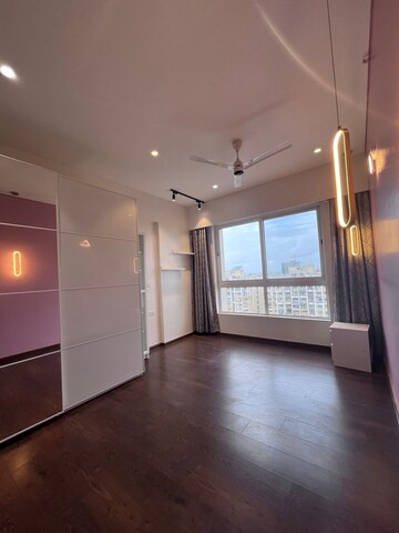 Room in 3 BHK Apartment at VTP Solitaire, Baner – for Rent