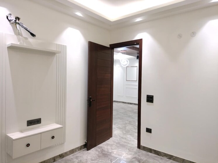 undefined, sector 12 dwarka 3 Bedroom 1600 Sq.Ft. Apartment In Sector 12 Dwarka Delhi 9737296