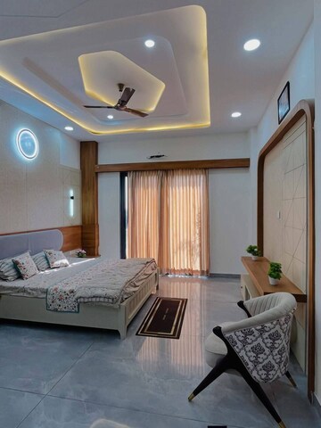 Living Room in 3 BHK Builder Floor at Chattarpur – for Rent