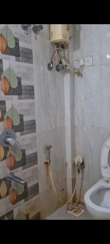 Bathroom in 1 BHK Apartment at Amogh Adjure Apartment, Vile Parle East – for Rent