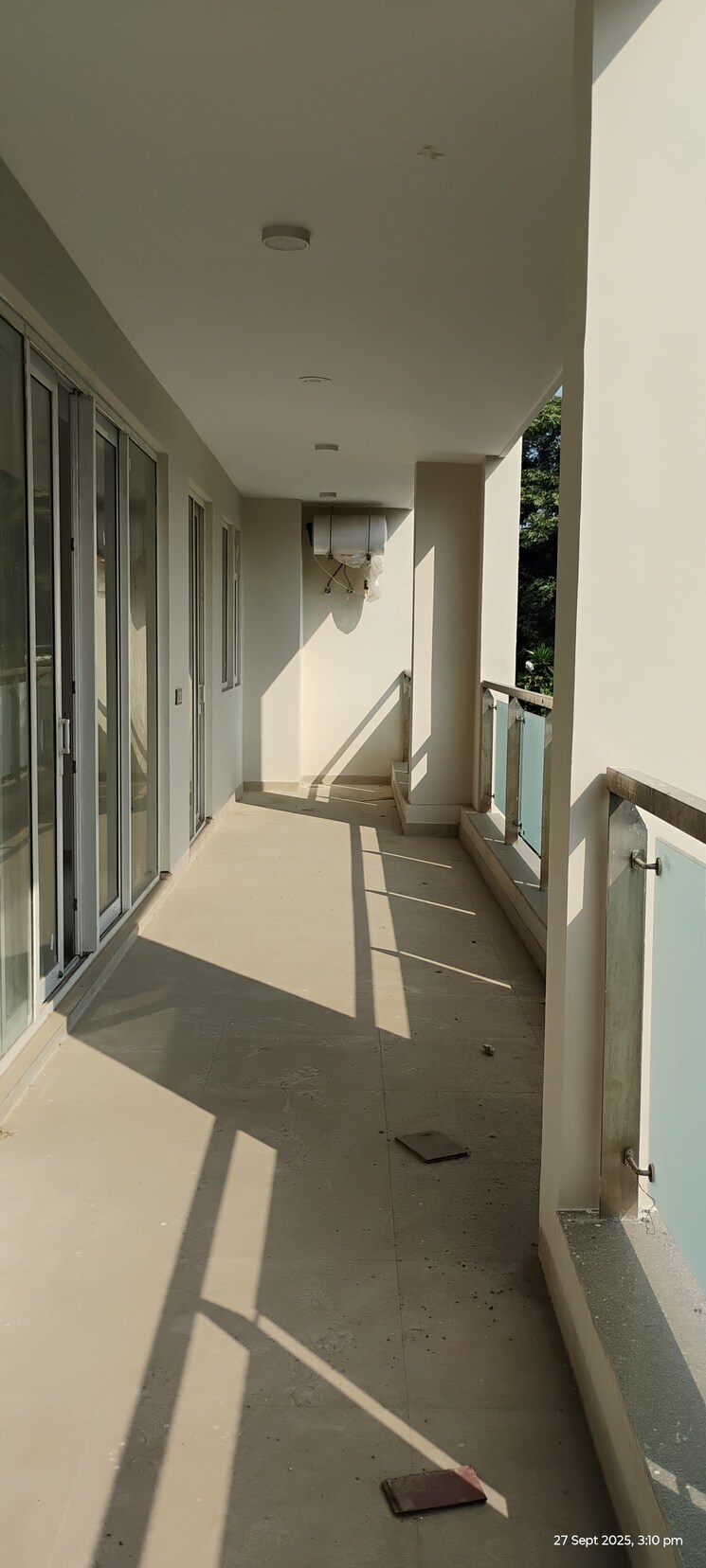 Kitchen, dlf-royale-residences 5 Bedroom 4500 Sq.Ft. Builder Floor In Dlf Phase I Gurgaon 9737360