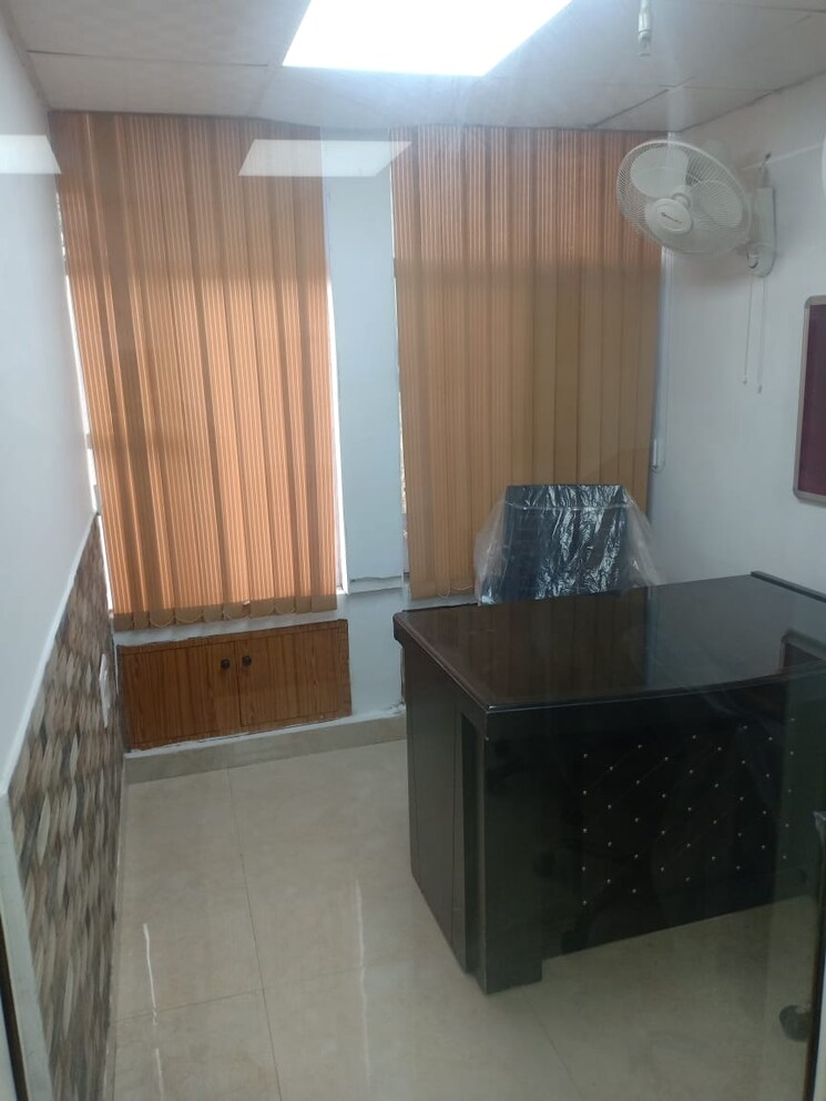 undefined, hemkunt colony Commercial Co Working Space 385 Sq.Ft. In Hemkunt Colony Delhi 9737378