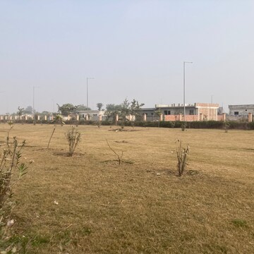 Plot Area in  Plot at Sector 25 Yamuna Expressway – for Sale