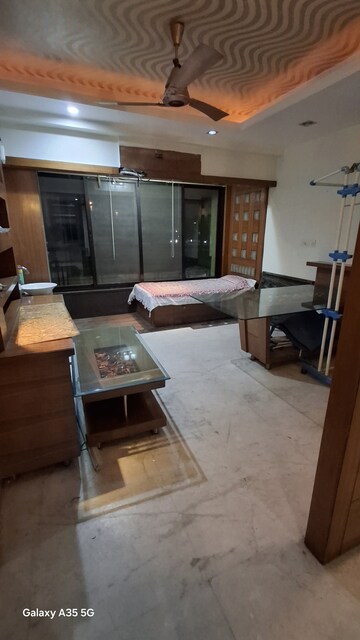 Furnished Amenities in 3 BHK Apartment at Shankar Nagar – for Rent