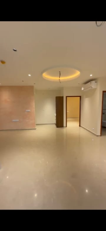 Room in 3 BHK Apartment at Kondapur – for Rent