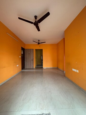 Room in 1.5 BHK Apartment at Lodha Casa Rio, Dombivli East – for Sale