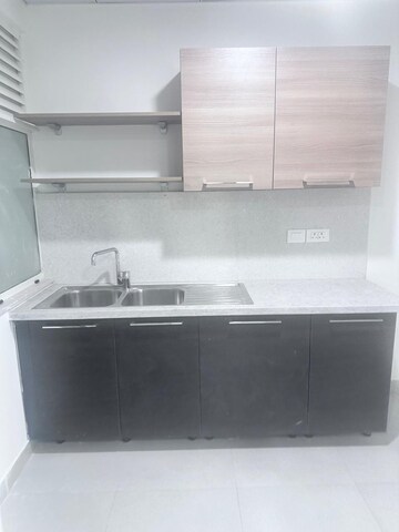 Furnished Amenities in 4 BHK Apartment at Prestige White Meadows, Whitefield – for Rent