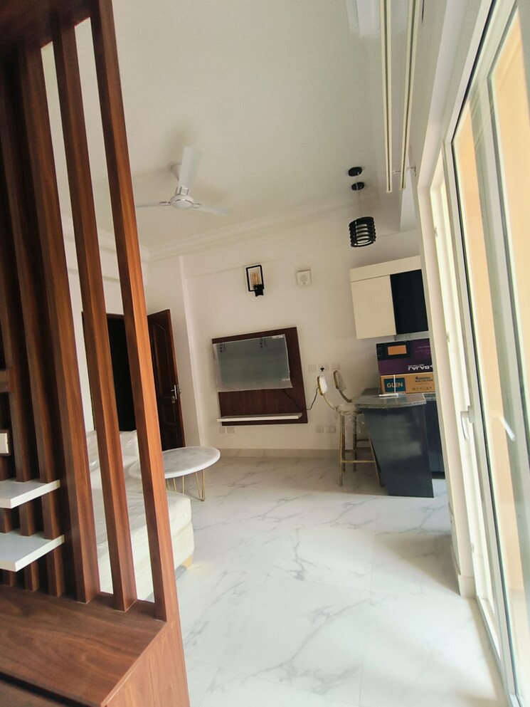 Balcony, purvanchal-royal-city 3 Bedroom 1735 Sq.Ft. Apartment In Chi V Greater Noida Greater Noida 9737536