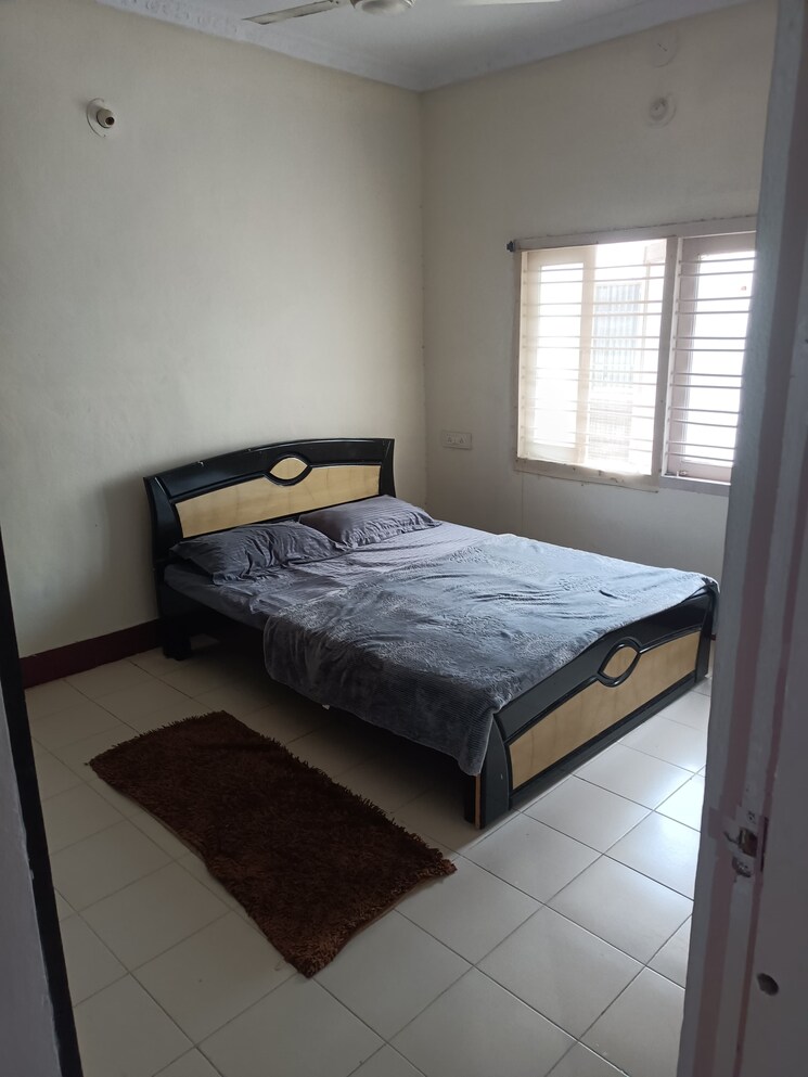 Bedroom, banjara hills 3 Bedroom 1500 Sq.Ft. Apartment In Banjara Hills Hyderabad 9737553