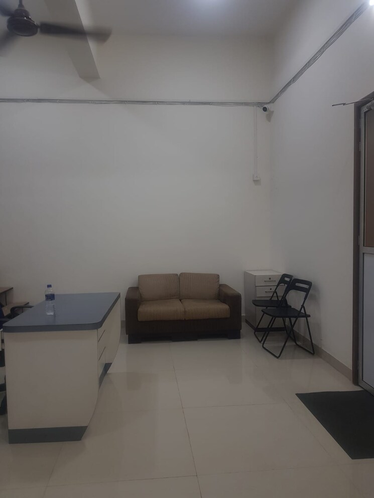 Living Room, shudhanshu-aniraj-tower-chs-ltd Commercial Office Space 900 Sq.Ft. In Bhandup West Mumbai 9737565