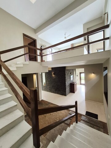 Staircase in 4 BHK Independent House at Banjara Hills – for Rent