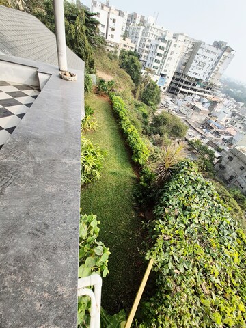 4 BHK Independent House – Garden View at Banjara Hills - for Rent