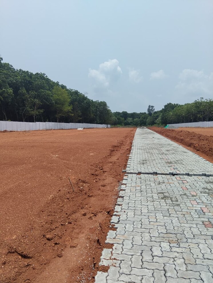 Cover Image, alathur  1744 Sq.Yd. Plot In Alathur Palakkad 9737583