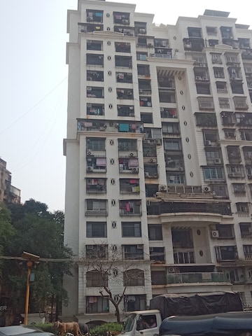 3 BHK Apartment For Rent in Kailash Towers, Kandivali West