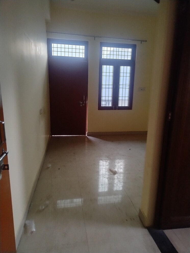 Room, gomti nagar 2 Bedroom 1260 Sq.Ft. Independent House In Gomti Nagar Lucknow 9737601