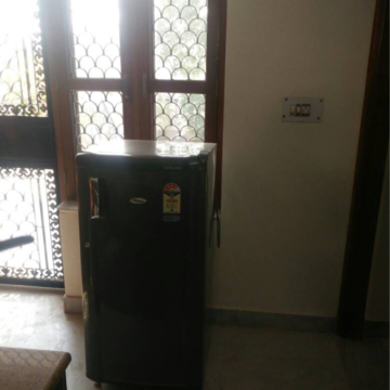 Room in 3 BHK Builder Floor at Anamika Enclave, Prem Nagar 2 – for Rent