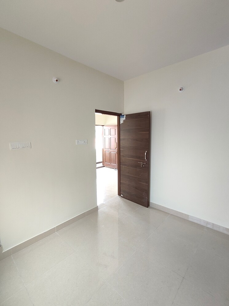 Room, gm palya 1 Bedroom 500 Sq.Ft. Apartment In Gm Palya Bangalore 9737618