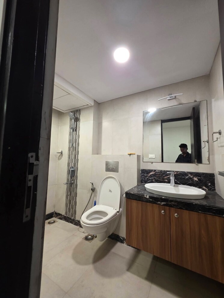 Kitchen, godrej-bkc 3 Bedroom 1250 Sq.Ft. Apartment In Bandra East Mumbai 9737622