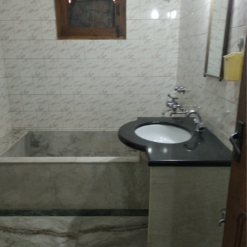 Bathroom in 1 BHK Builder Floor at Sector 15 – for Rent