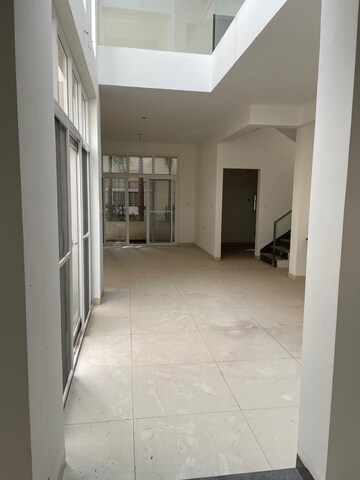 Room in 4 BHK Villa at Radhey Sancia, Tellapur – for Sale