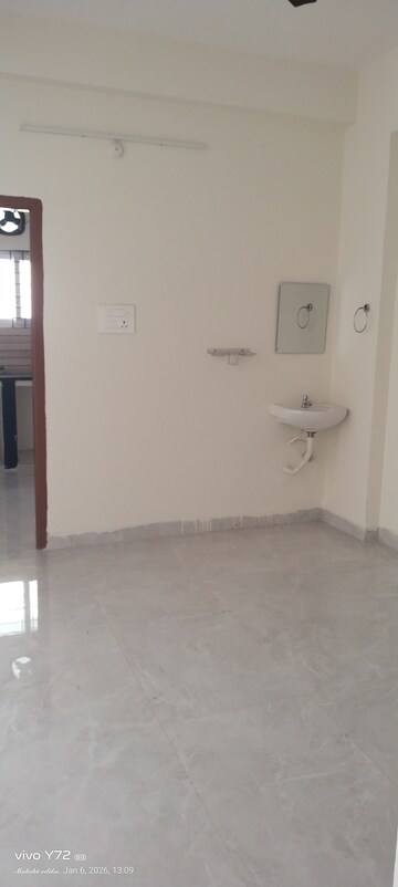 Room in 2 BHK Apartment at Pavani Laxmi Nivas, Madhapur – for Rent