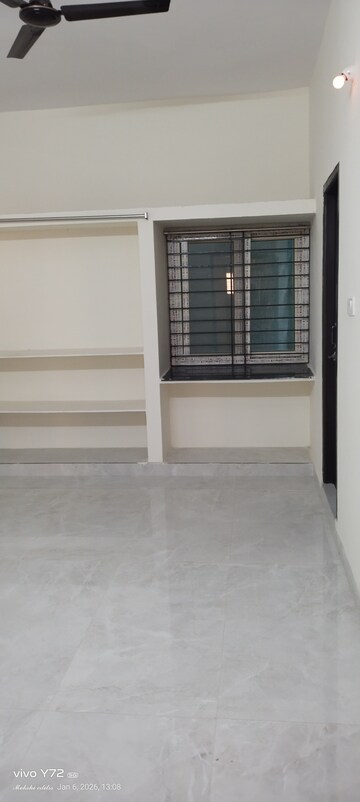 Room in 2 BHK Apartment at Pavani Laxmi Nivas, Madhapur – for Rent