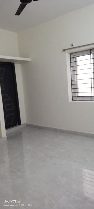 Room in 2 BHK Apartment at Pavani Laxmi Nivas, Madhapur – for Rent