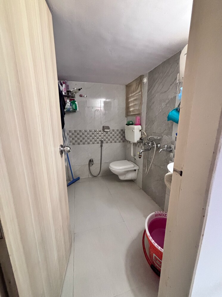 Bathroom, unique-aurum-2 2 Bedroom 620 Sq.Ft. Apartment In Chandan Shanti Thane 9737694