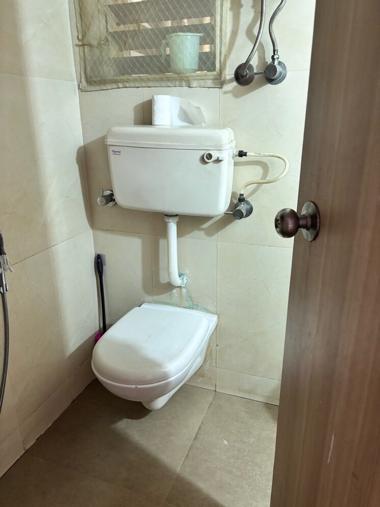 Bathroom, unique-aurum-2 2 Bedroom 620 Sq.Ft. Apartment In Chandan Shanti Thane 9737694