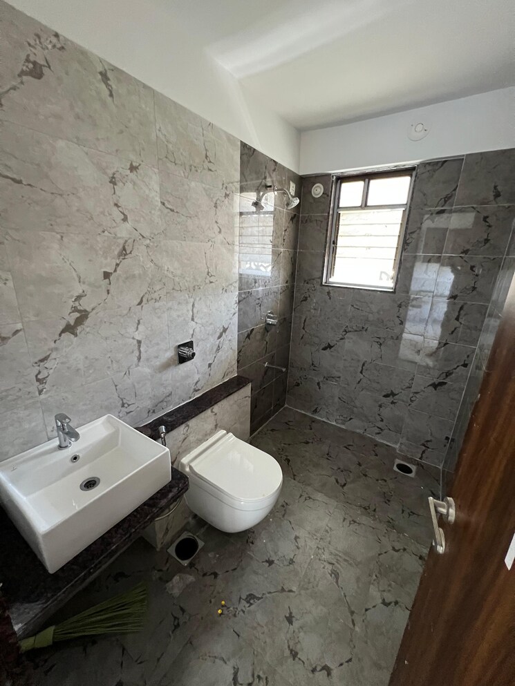 Bathroom, arv-uthville 2 Bedroom 705 Sq.Ft. Apartment In Kharadi Pune 9737711