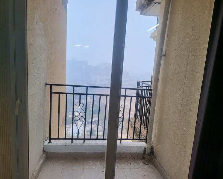 Balcony, signature-global-prime 2 Bedroom 573 Sq.Ft. Apartment In Sector 63a Gurgaon 9737716